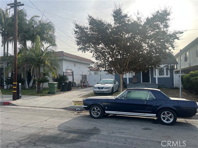 Property photo of 542 Short ST