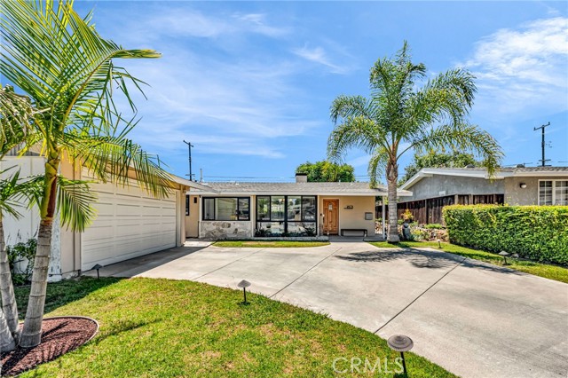 Property photo of 1801 W Chandeleur DR