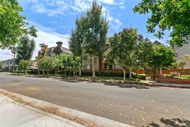 Property photo of 248 W Loraine ST