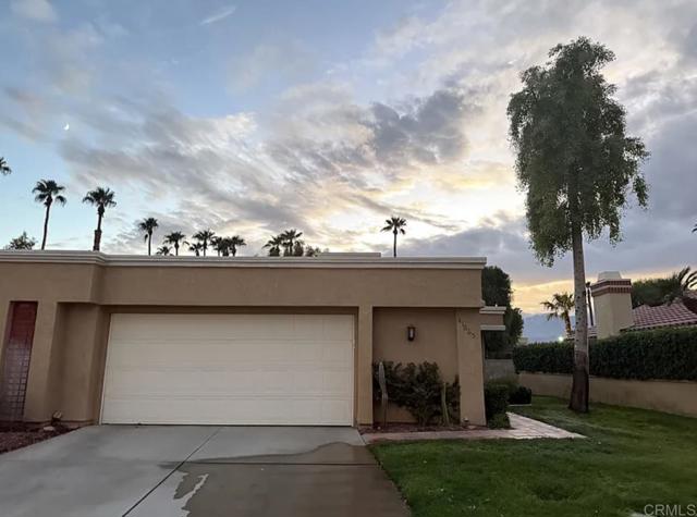 Photo of 41665 Navarre Ct