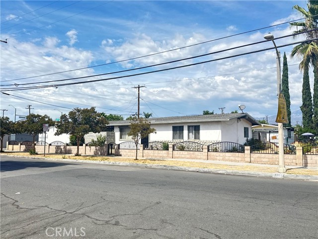 Property photo of 1321 E 5th ST