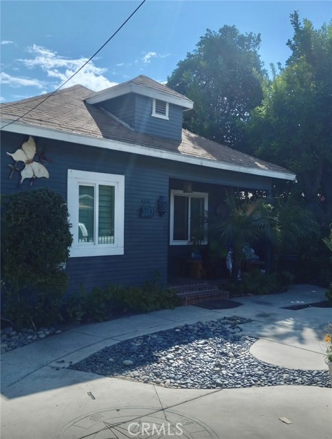 Property photo of 1181 W Victoria St