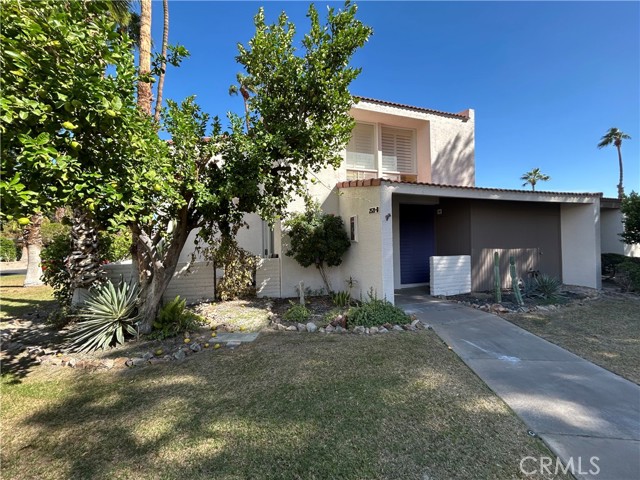 Property photo of 2521 N Whitewater Club