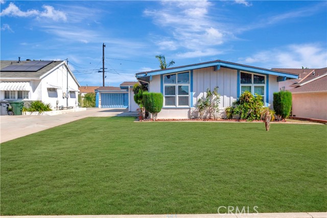 Property photo of 11026 Theis AV