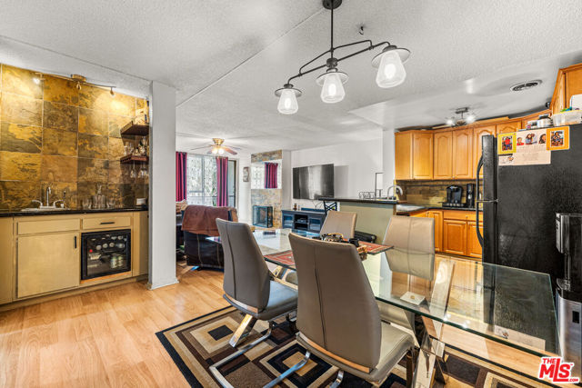 Property photo of 6435 Green Valley CR