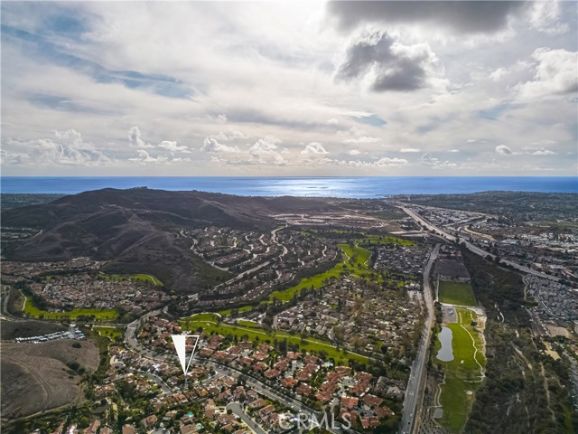 Property photo of 27782 Via Madrina