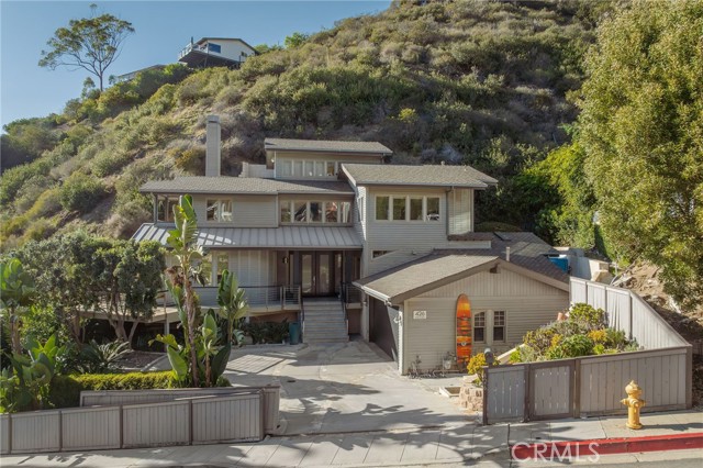 Property photo of 426 Nyes PL