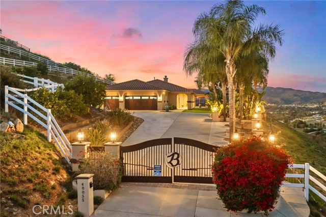 Property photo of 40055 Valle Vista