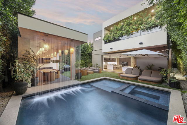 Property photo of 347 N Alfred ST