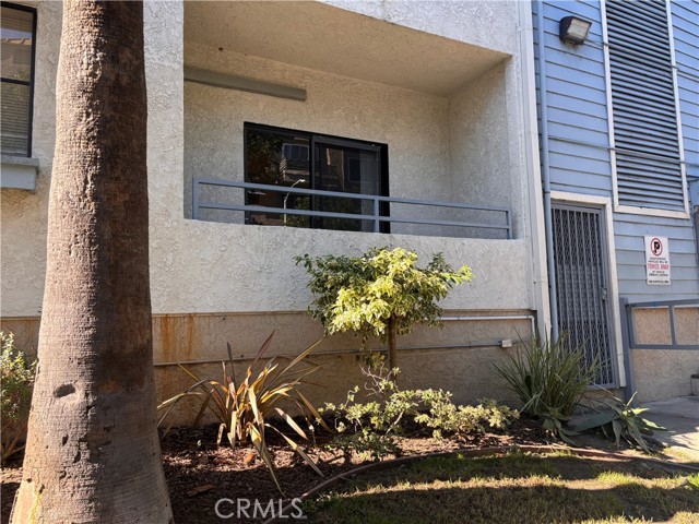 Property photo of 720 W 4th