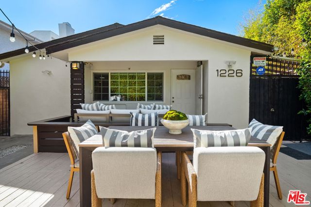 Property photo of 1226 Chelsea AV