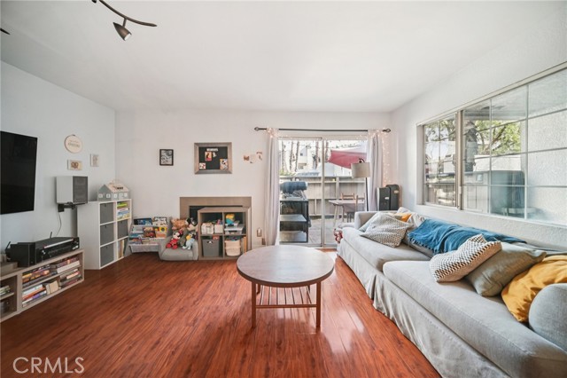 Property photo of 20155 Keswick ST