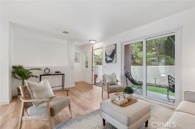 Photo of 12411 Osborne St