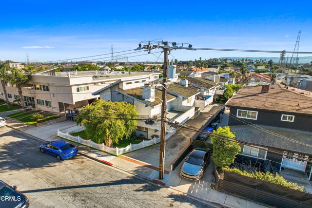 Property photo of 2718 Vanderbilt LN