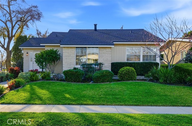 Property photo of 2603 Ladoga Ave