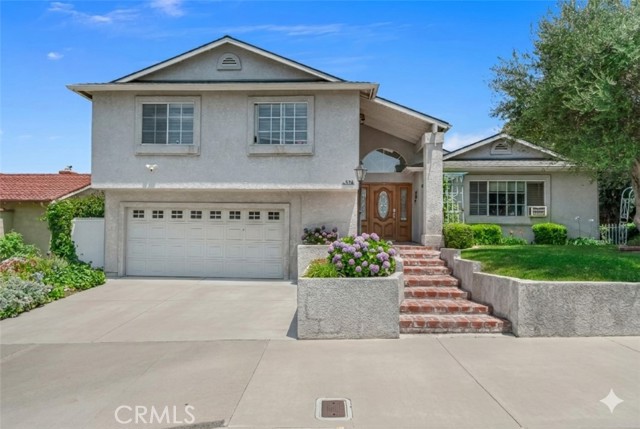 Property photo of 536 N Del Sol LN