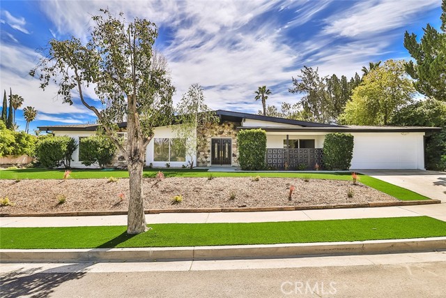 Property photo of 23540 Kivik ST