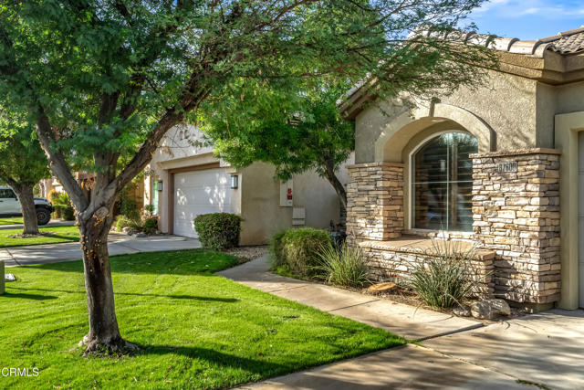 Property photo of 67600 S Laguna DR