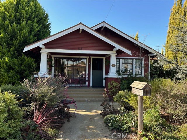 Property photo of 805 Freeman AV