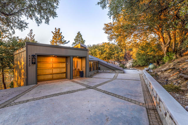 Photo of 54420 Village View Drive