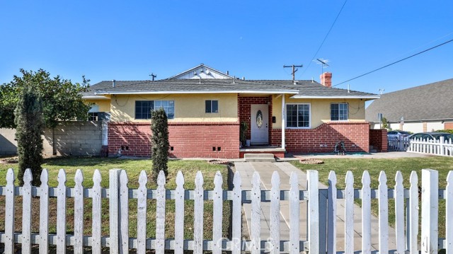 Photo of 13241 Fairview St