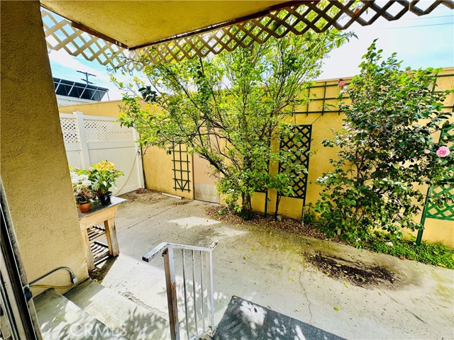 Property photo of 6225 Coldwater Canyon AV