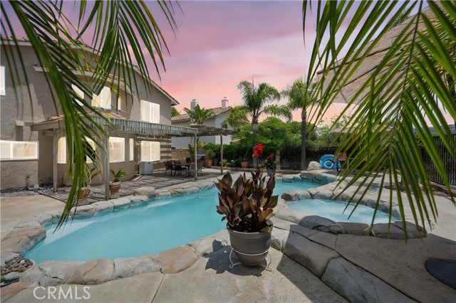 Property photo of 566 Bruin DR
