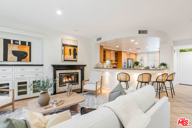 Photo of 13173 Pacific Promenade