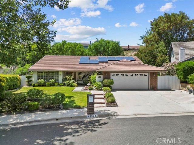 Property photo of 25383 Fortuna DR