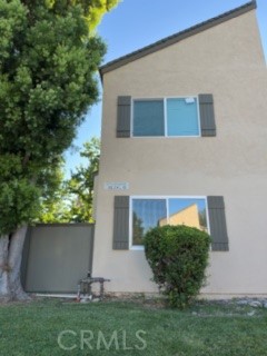 Property photo of 25715 Hogan DR