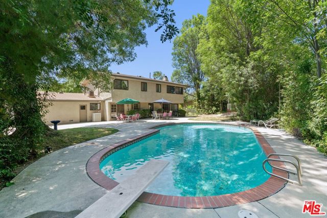 Property photo of 5557 Franrivers AV