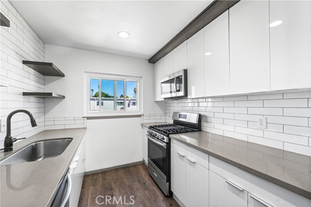 Property photo of 7135 Coldwater Canyon AV