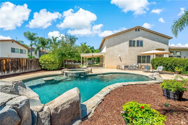 Property photo of 23401 Rouge River LN