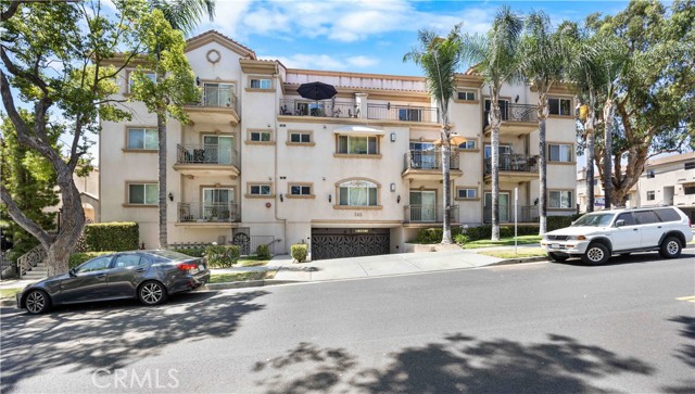 Property photo of 565 E San Jose AV