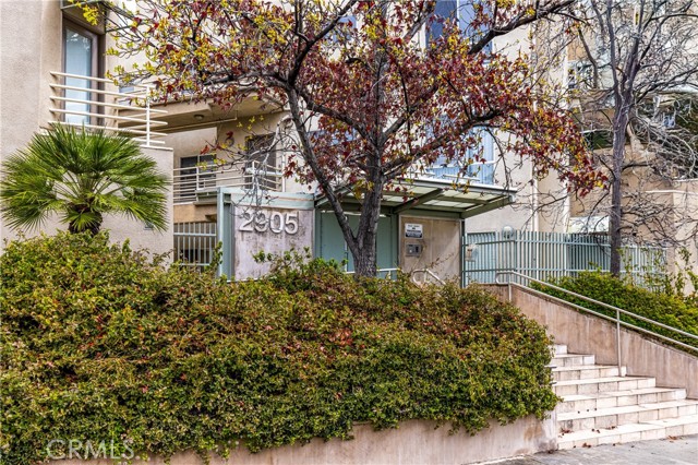 Property photo of 2905 Montrose AV