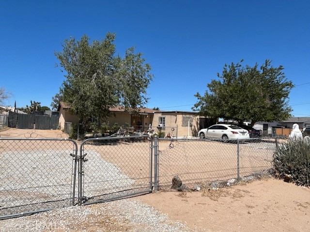 Property photo of 10784 Kern