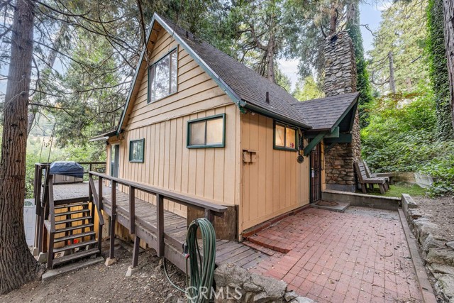 Property photo of 442 Valley RD