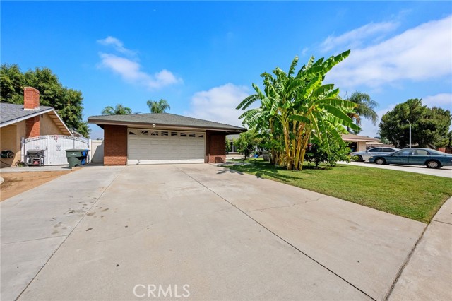 Property photo of 6951 New York Dr