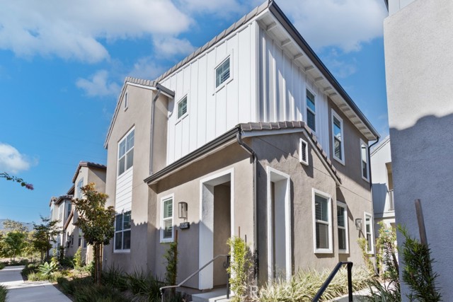 Property photo of 16040 Jamie LN