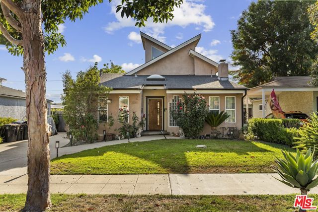 Property photo of 335 S Parish PL