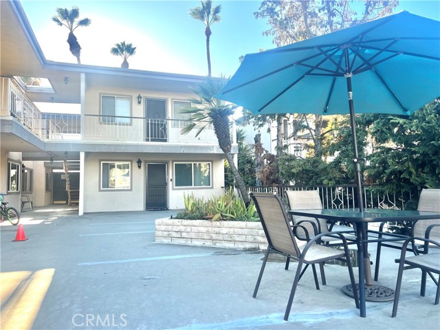 Photo of 3500 Elm Av