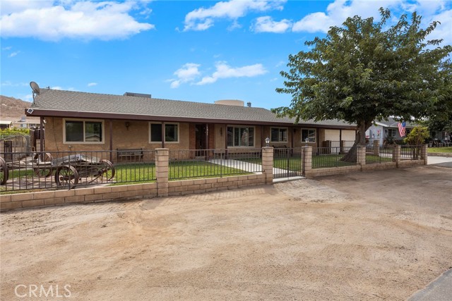 Property photo of 1825 Tonto Bar