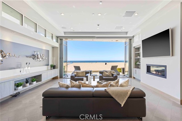 Property photo of 212 The Strand
