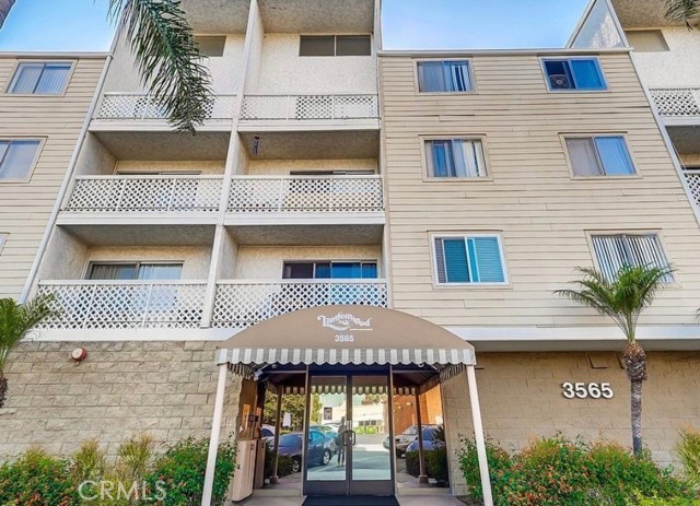 Property photo of 3565 Linden