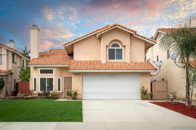 Property photo of 37943 Spyglass Circle