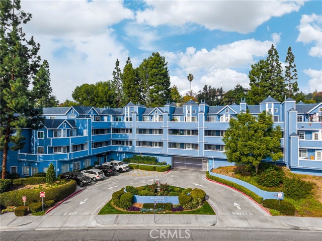 Photo of 1501 Brea Bl