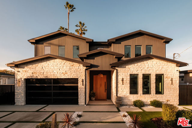 Property photo of 15473 La Maida ST