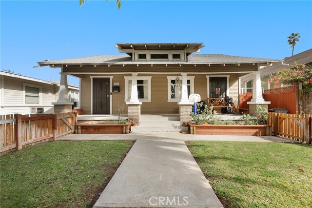 Property photo of 820 Temple AV