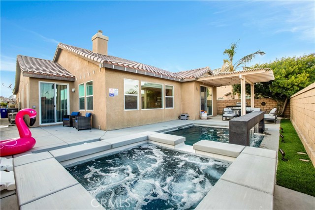 Property photo of 49976 Eastwood