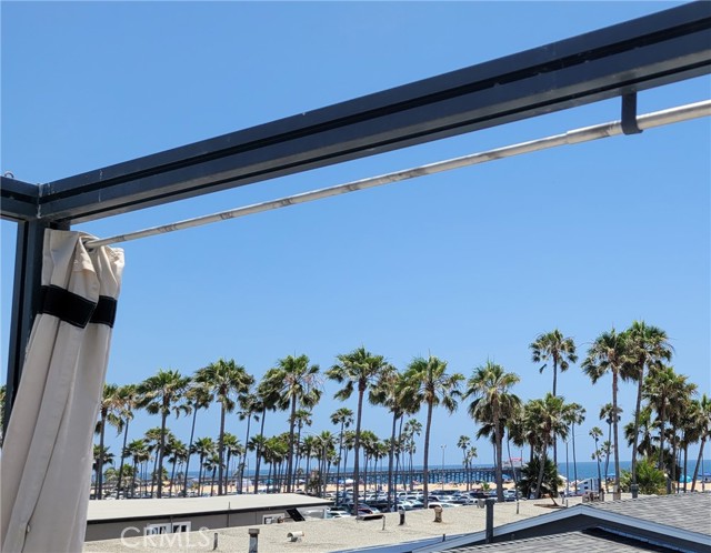 Property photo of 417 E Balboa BL